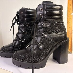 Micheal Kors Asher boots